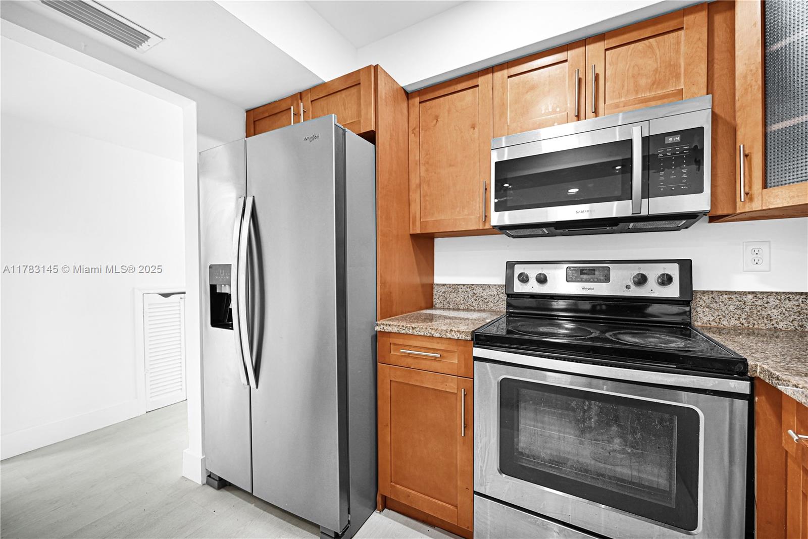 1845 W 73rd Pl #1845, Hialeah, Florida image 14