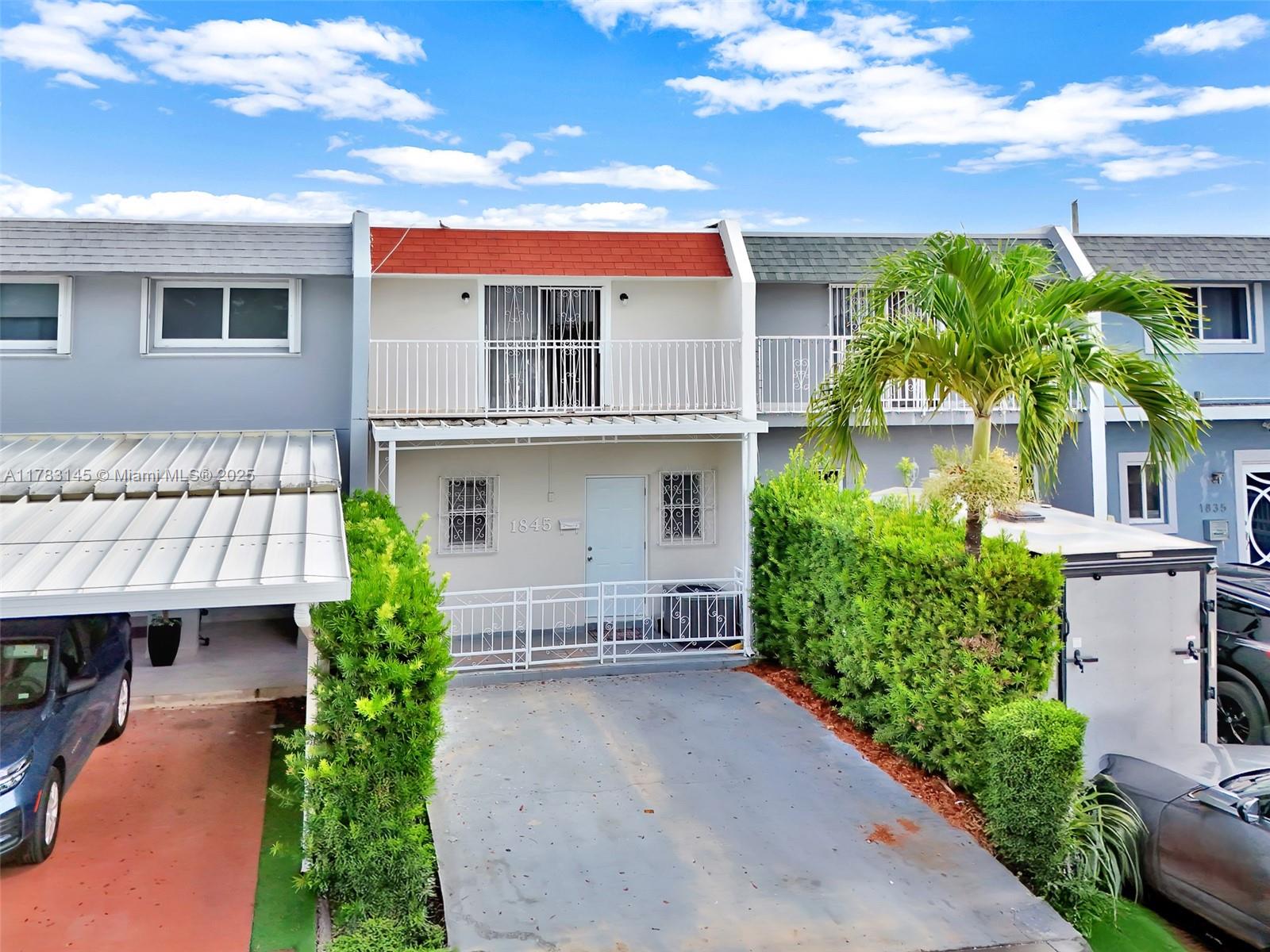 1845 W 73rd Pl #1845, Hialeah, Florida image 2