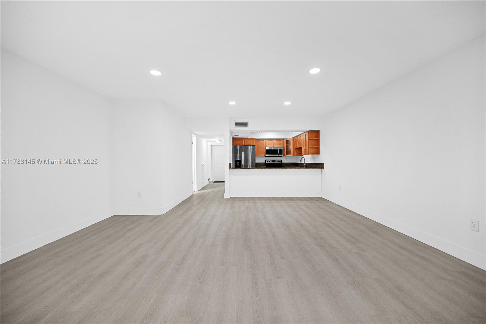 1845 W 73rd Pl #1845, Hialeah, Florida image 24