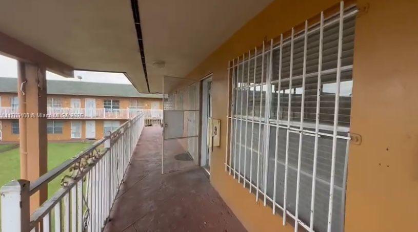 271 NW 177th St #B-216, Miami Gardens, Florida image 7