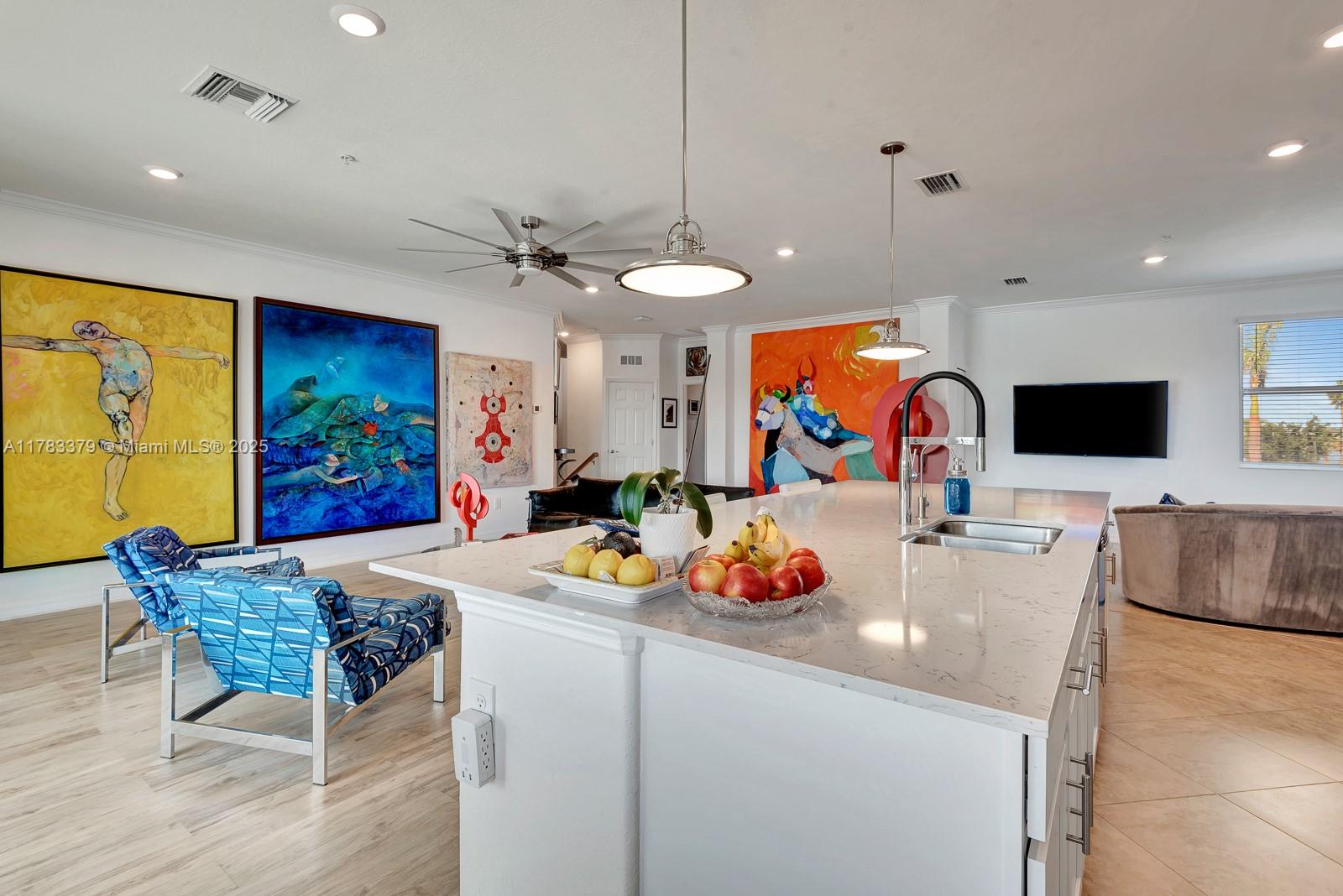 915 Tidewater Shores Loop