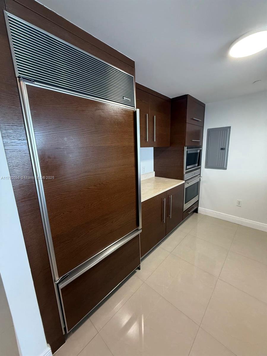 495 Brickell Ave #3105, Miami FL 33131