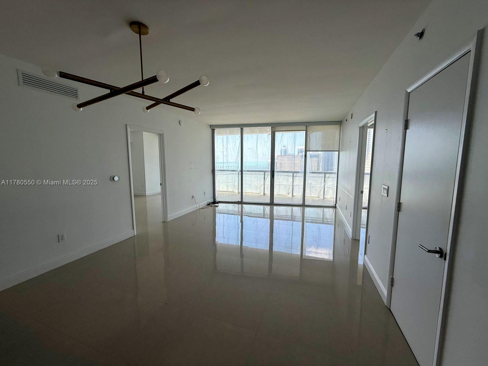 495 Brickell Ave #3105, Miami FL 33131