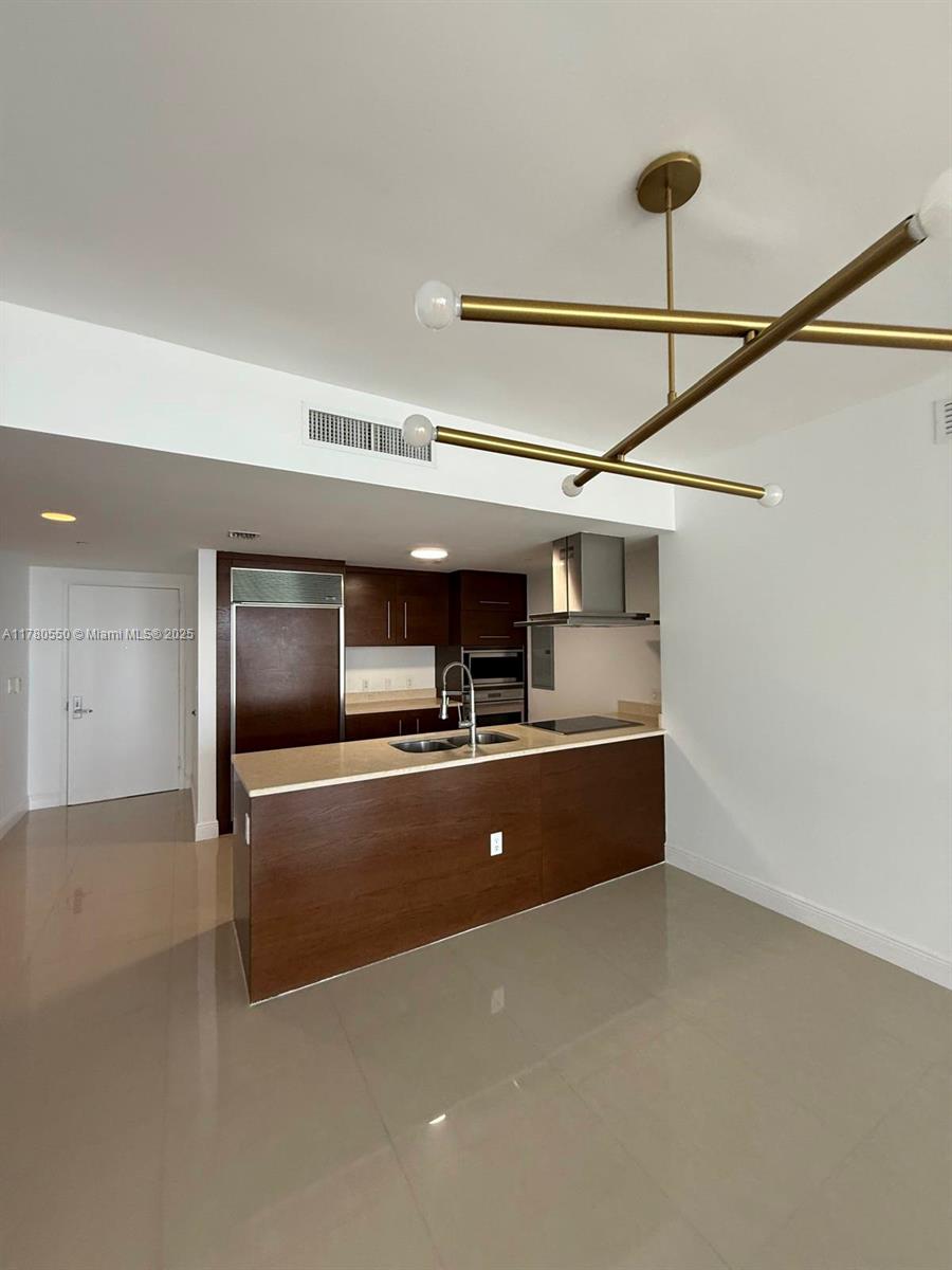 495 Brickell Ave #3105, Miami FL 33131