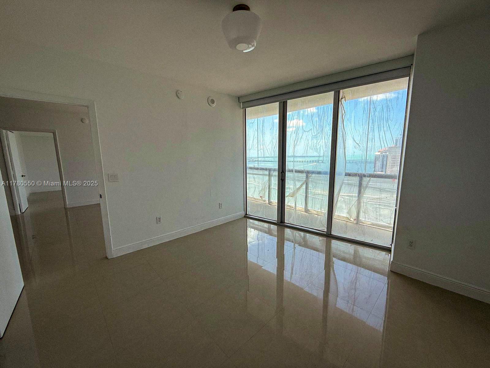495 Brickell Ave #3105, Miami FL 33131