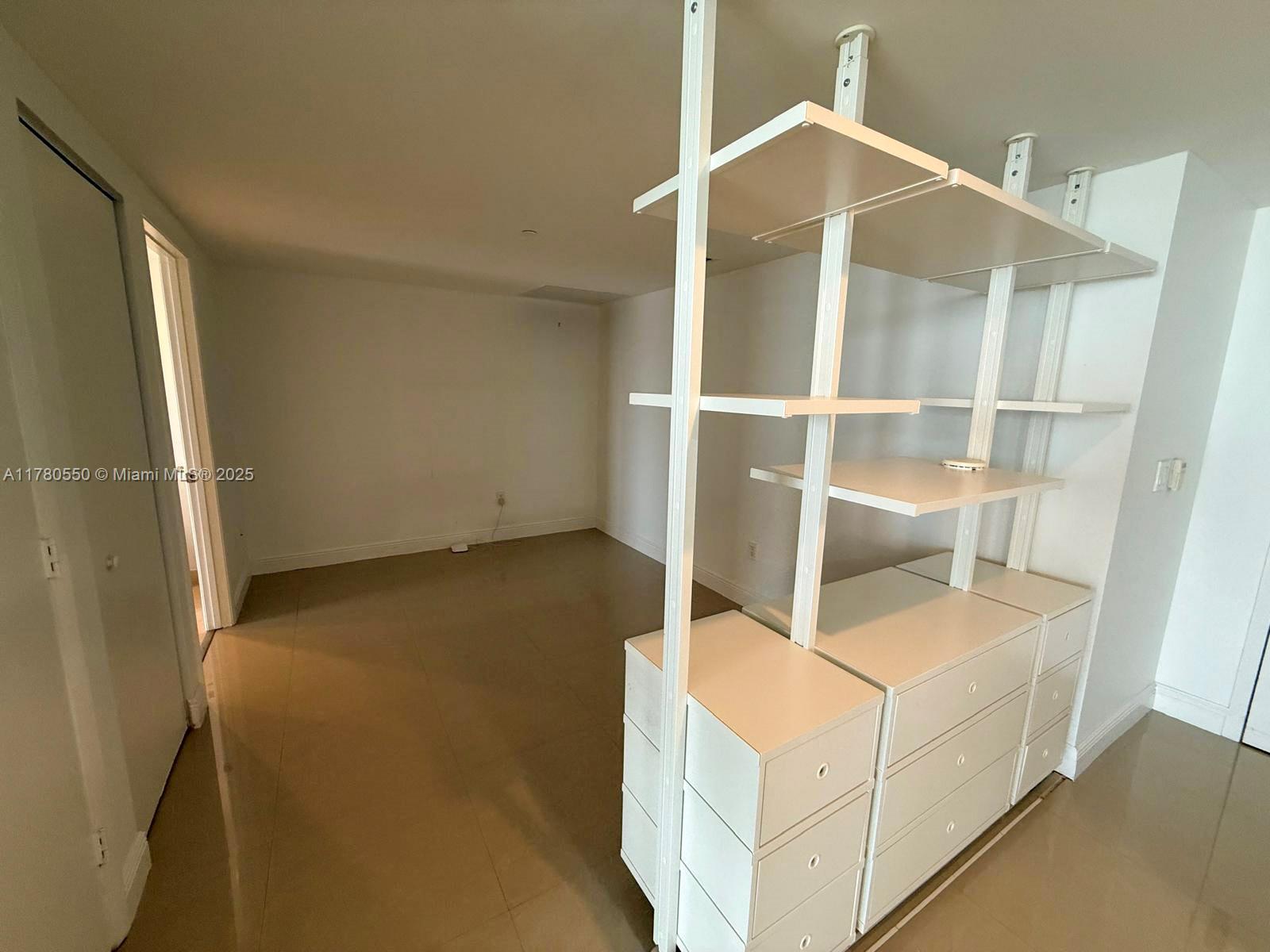 495 Brickell Ave #3105, Miami FL 33131