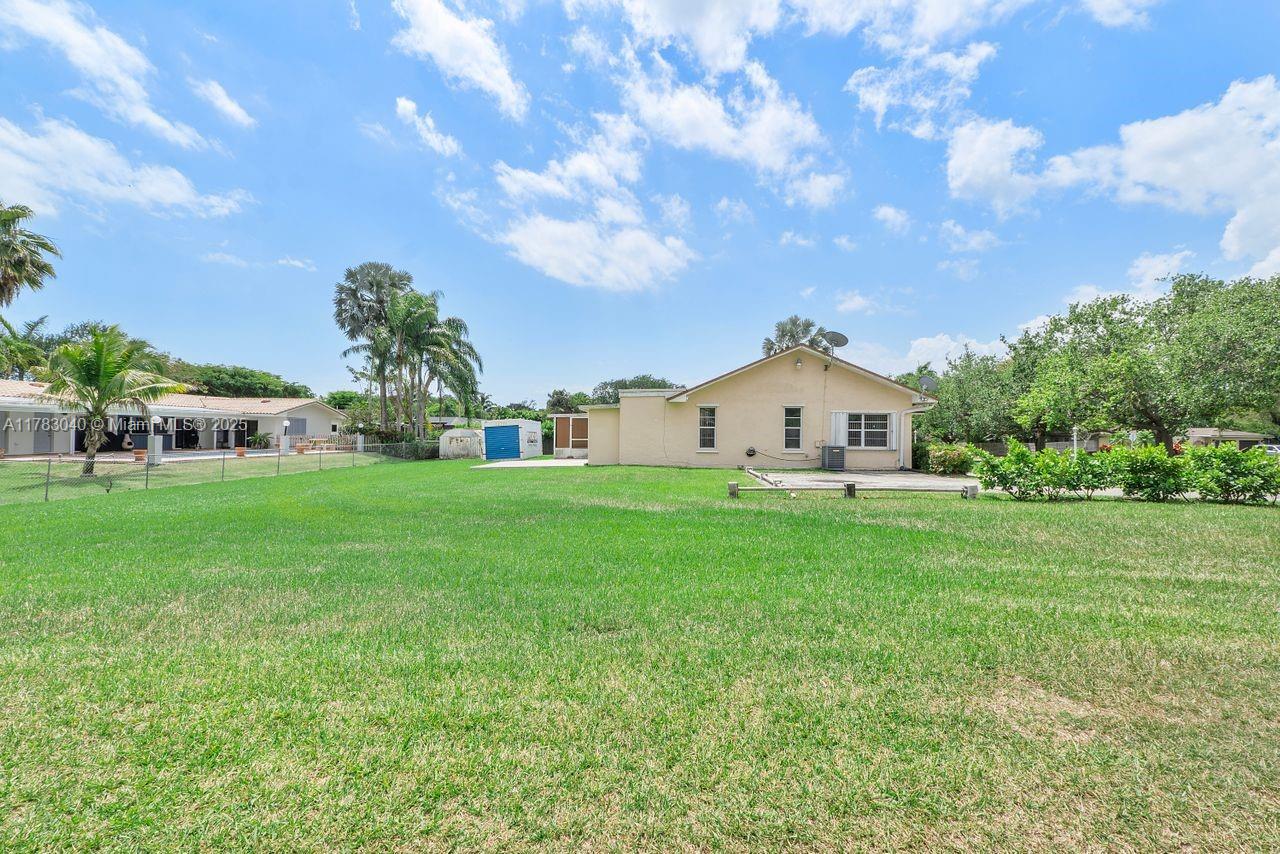 18201 SW 87th Ave, Palmetto Bay, Florida image 30