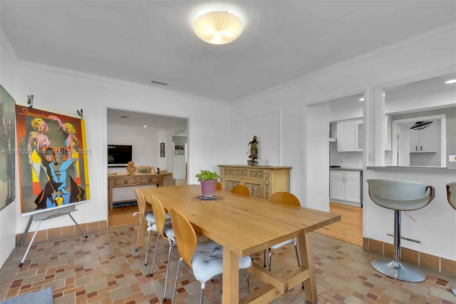 560 NE 106th St, Miami Shores, Florida image 18