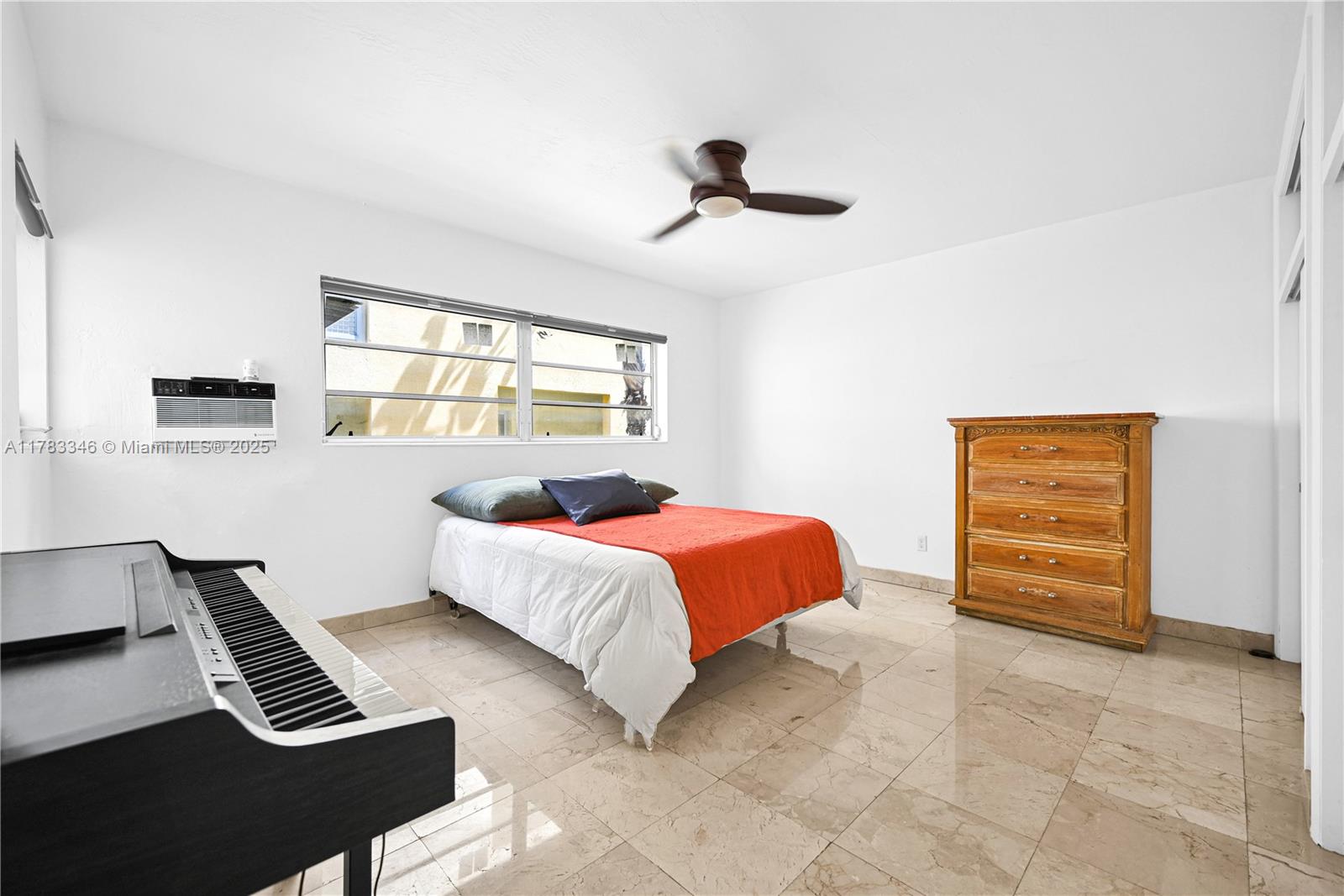 350 Collins Ave #210, Miami Beach, Florida image 11