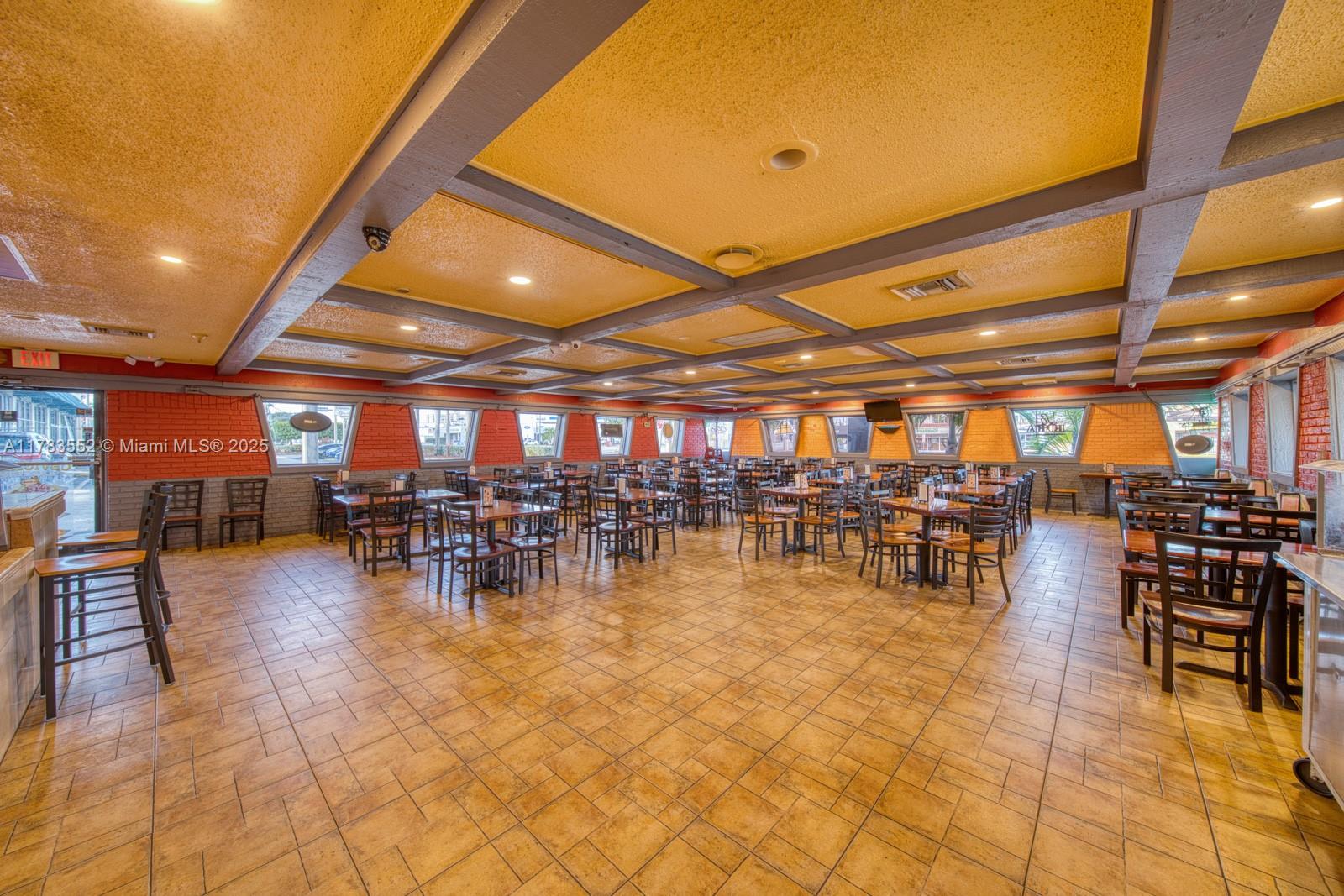Chicken Grill Restaurant Opportunity In Prime Hialeah Location