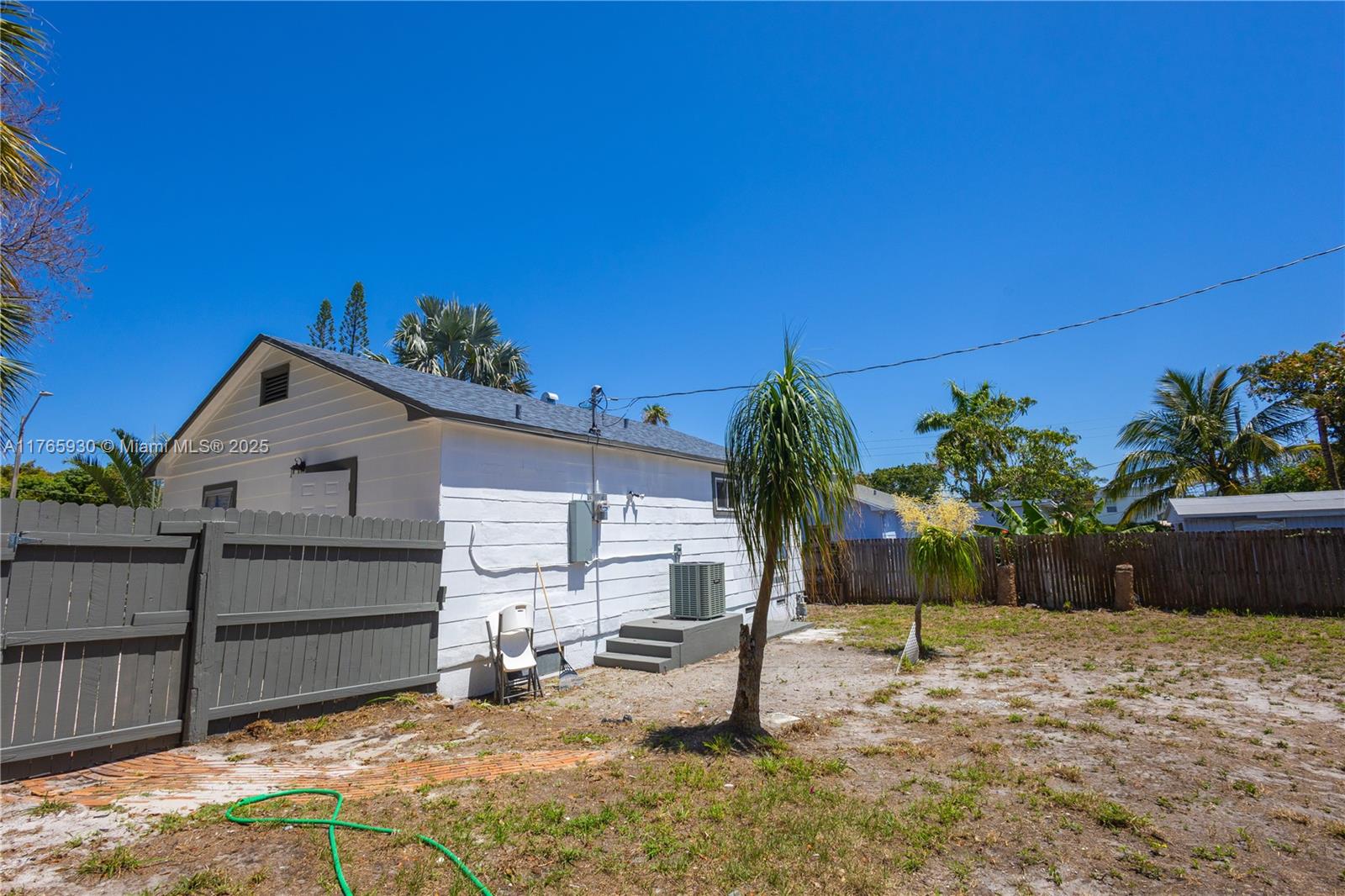 812 33rd St, West Palm Beach, Florida image 32