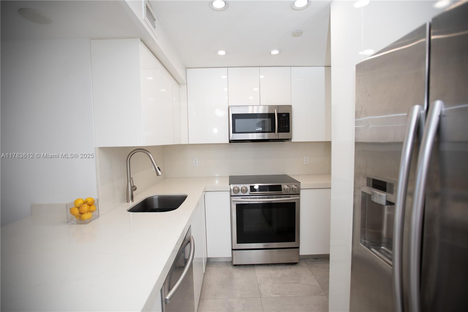 Property photo # 9