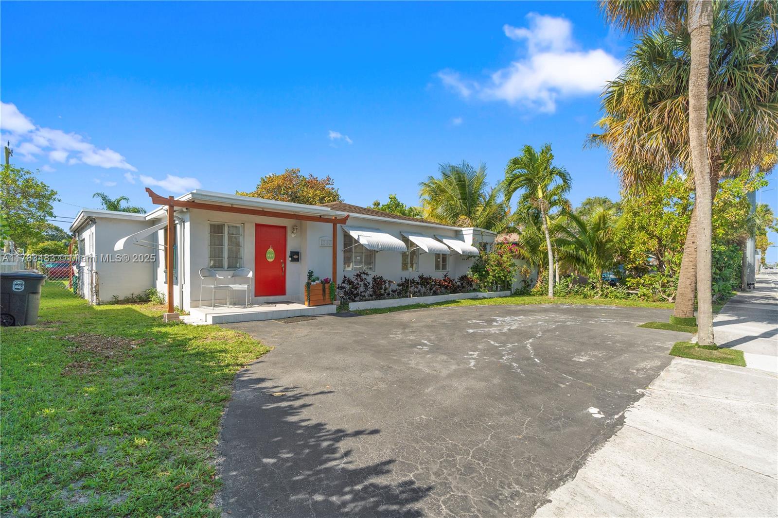 1260 NE 135th St, North Miami, Florida image 3