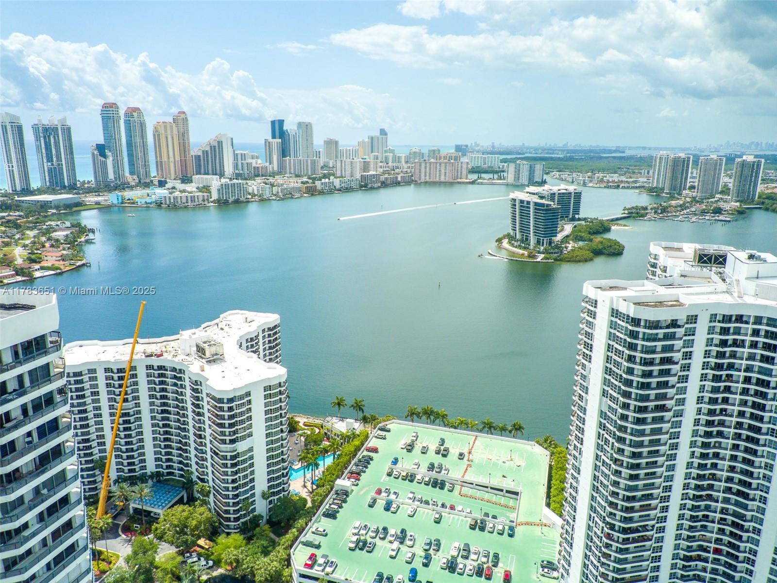 3600 Mystic Pointe Dr #217, Aventura, Florida image 38