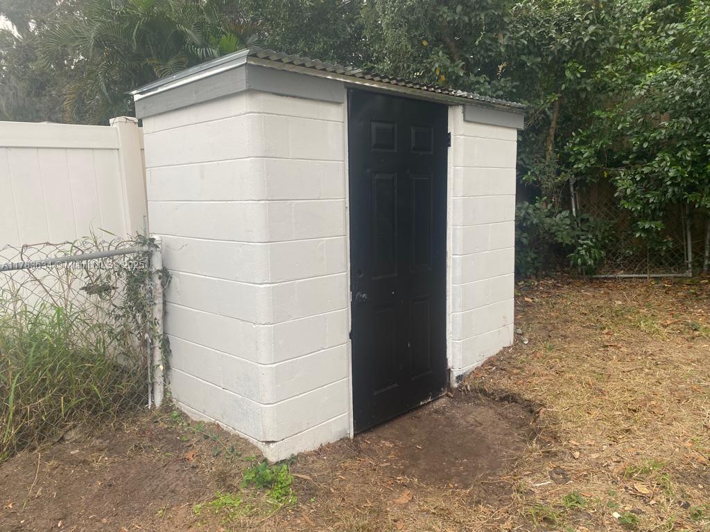 1204 Lake Elbert, Winter Haven, Florida image 32