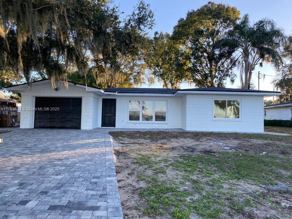 1204 Lake Elbert, Winter Haven, Florida image 6