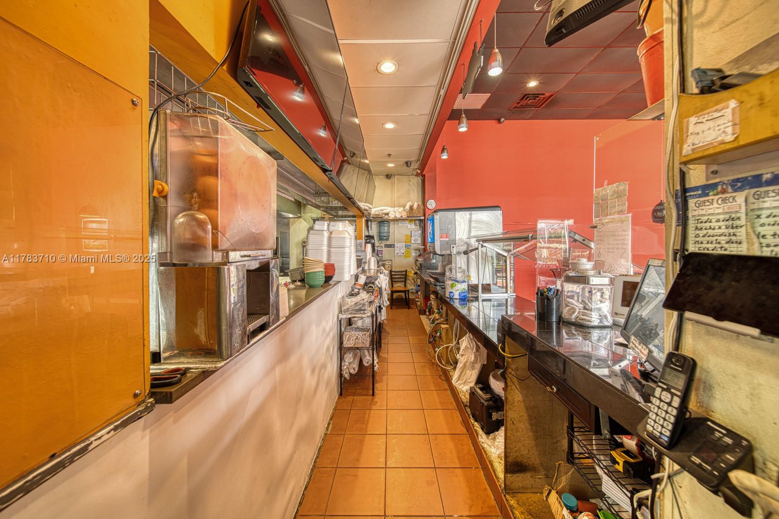 Established Chicken Grill Restaurant In Prime Hialeah Gardens Location