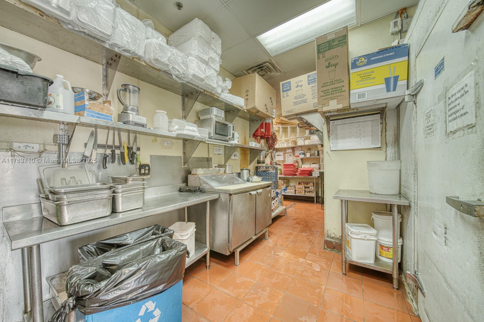 Established Chicken Grill Restaurant In Prime Hialeah Gardens Location