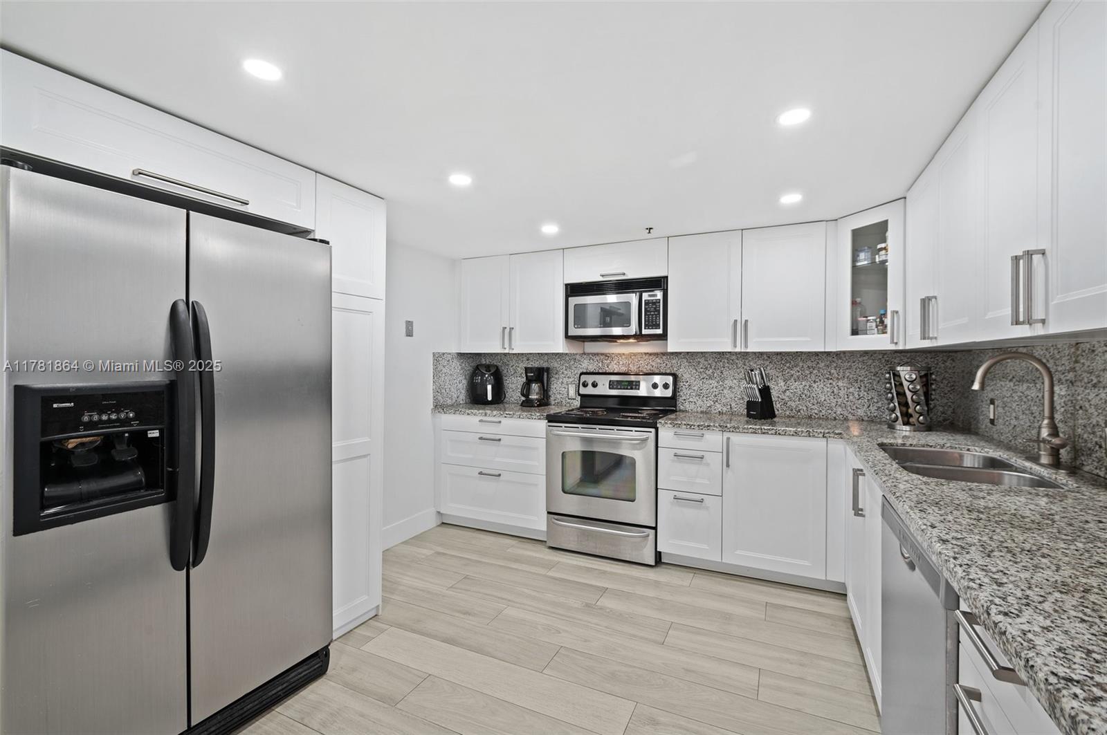 1627 Brickell Ave #1506, Miami FL 33129