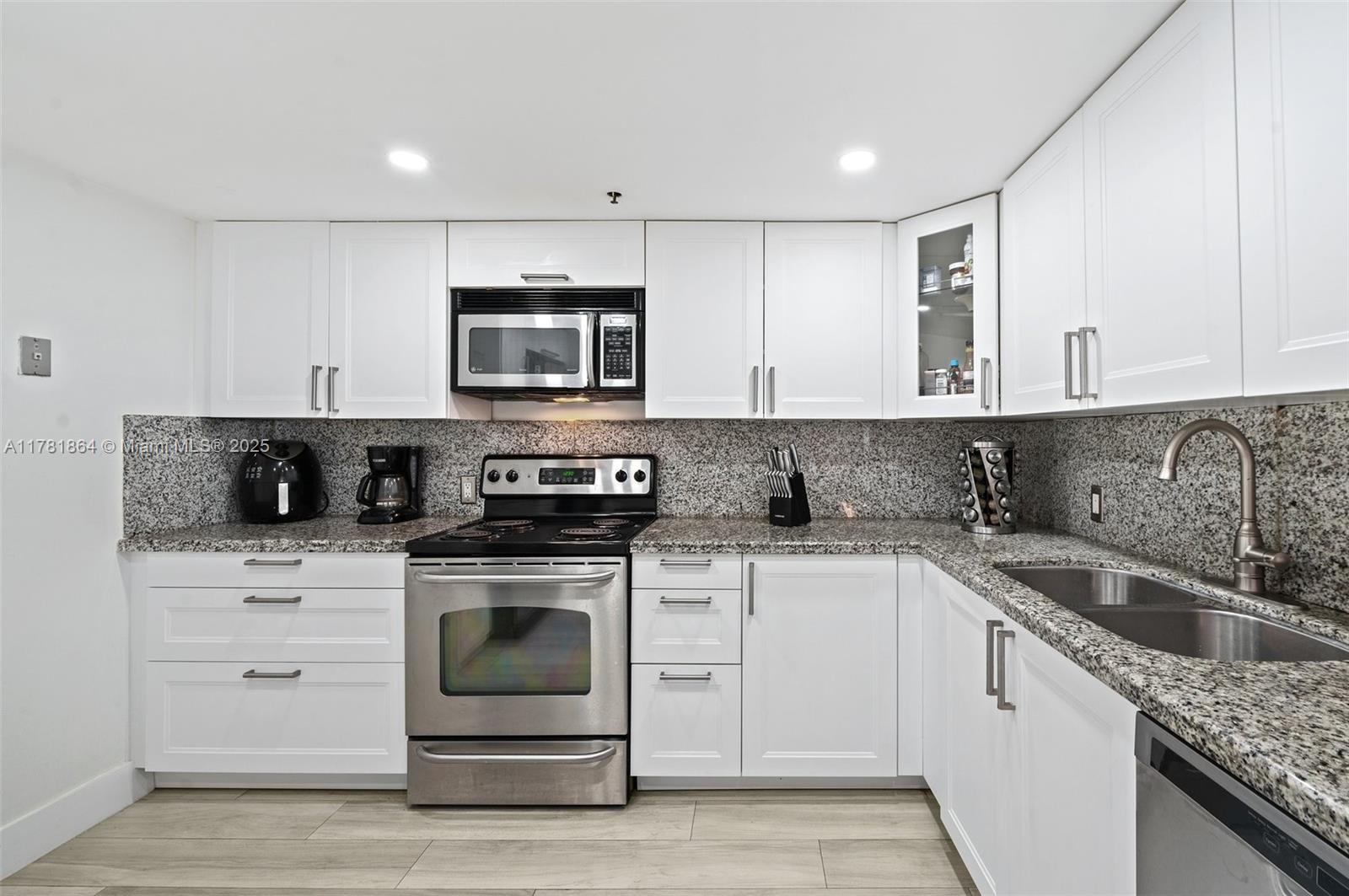 1627 Brickell Ave #1506, Miami FL 33129