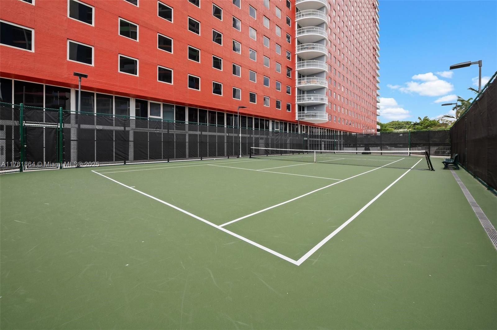 1627 Brickell Ave #1506, Miami FL 33129