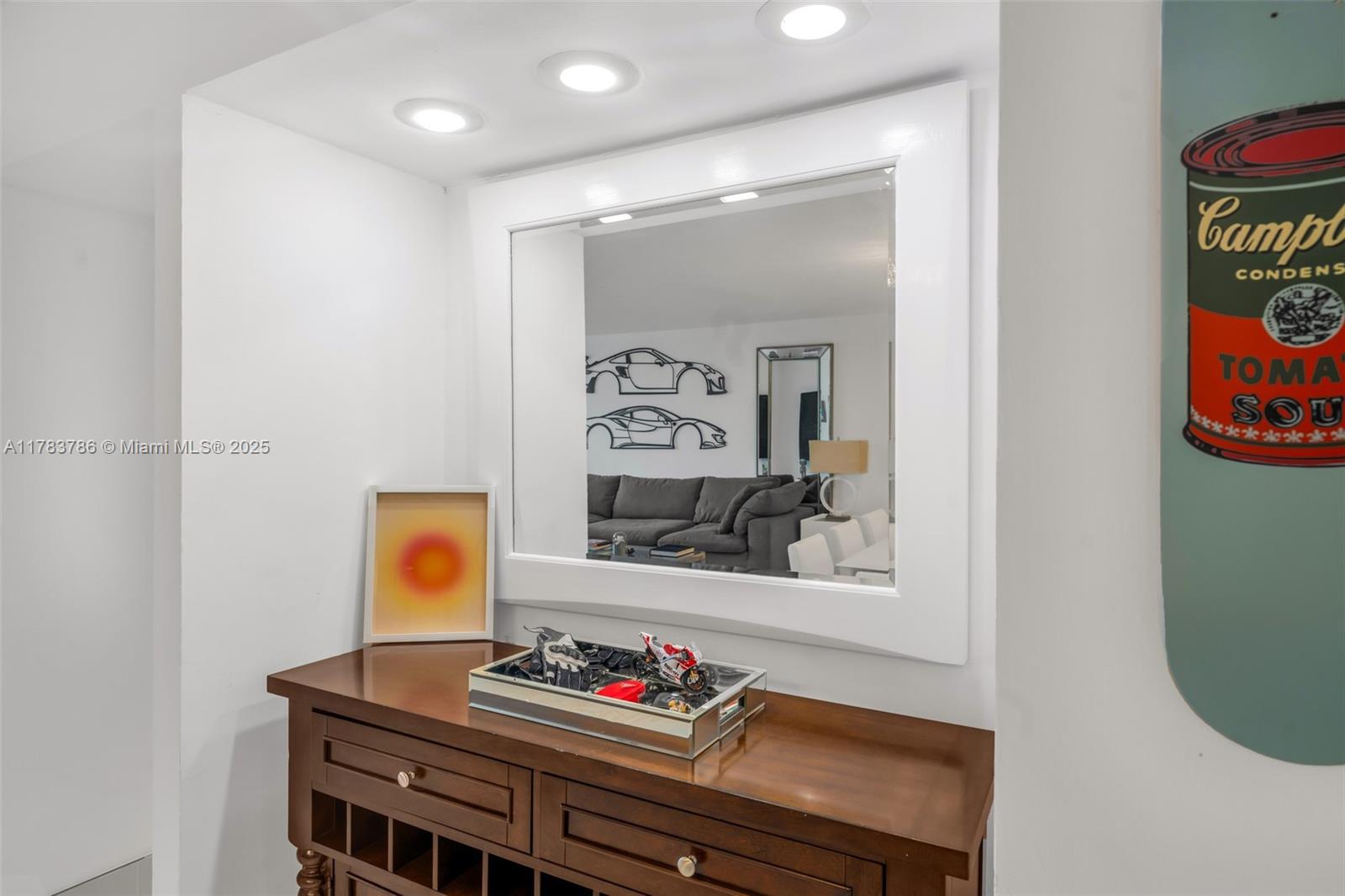 Listing Photo 9