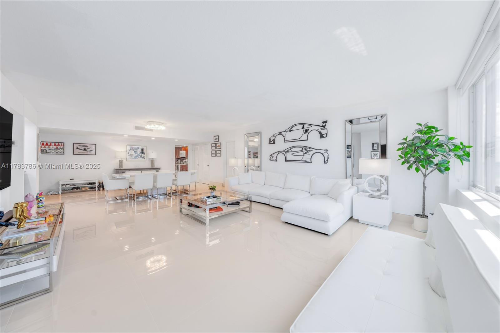 5401 Collins Ave #334, Miami Beach, Florida image 2