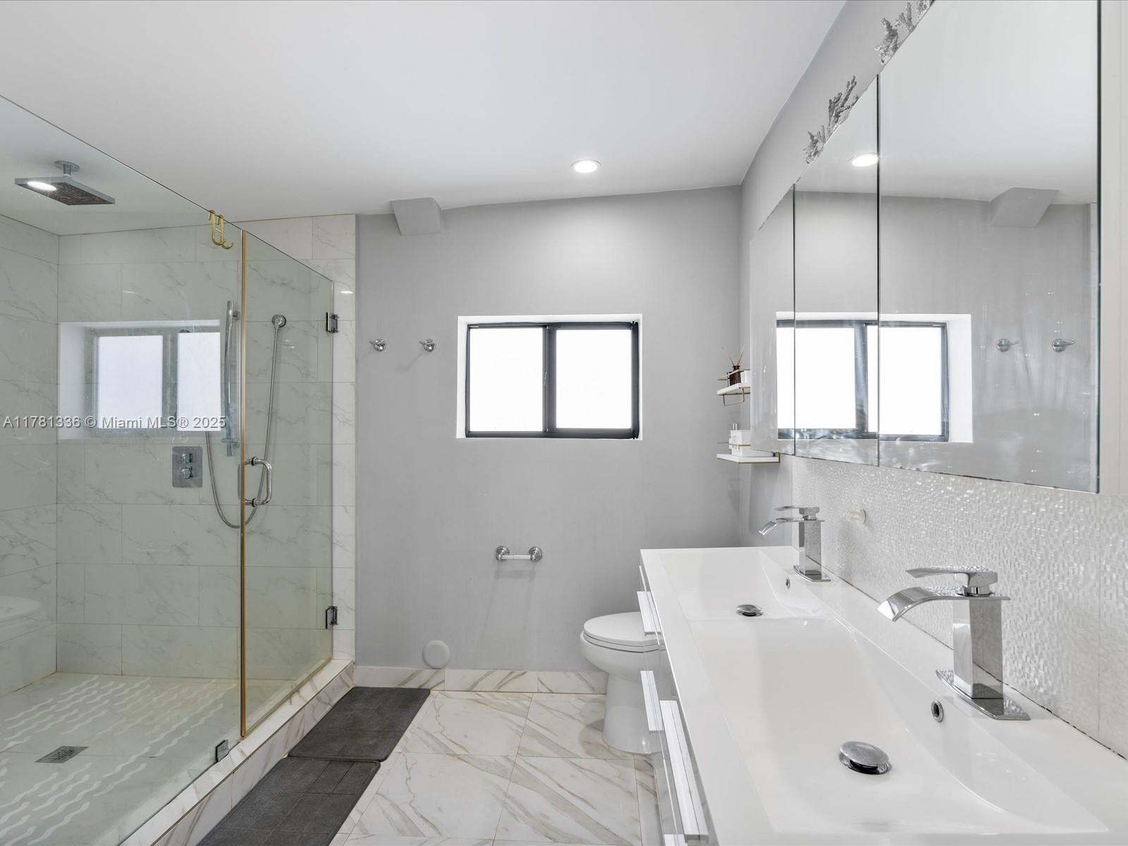 Listing Photo 44