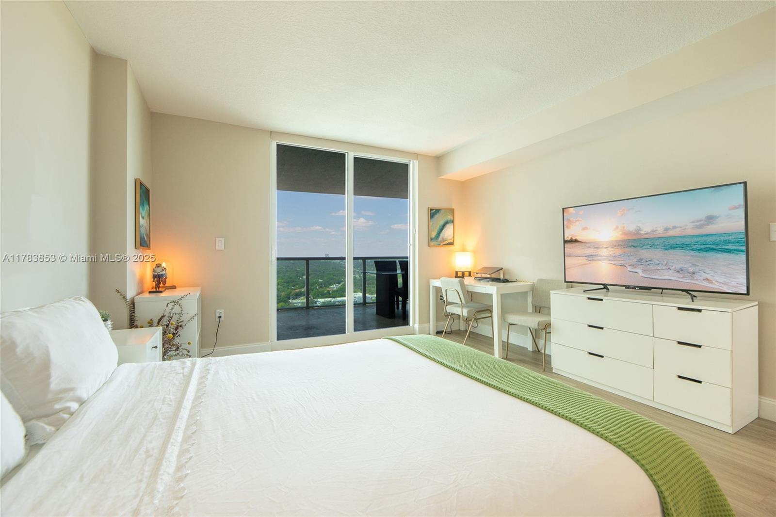 2101 Brickell Ave #2610, Miami FL 33129