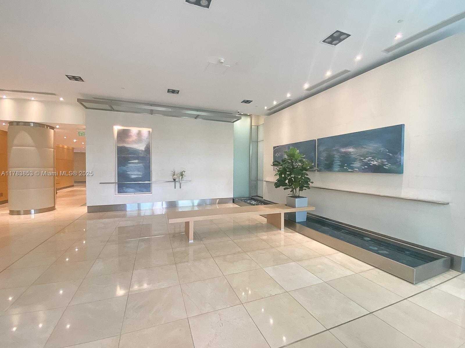 2101 Brickell Ave #2610, Miami FL 33129