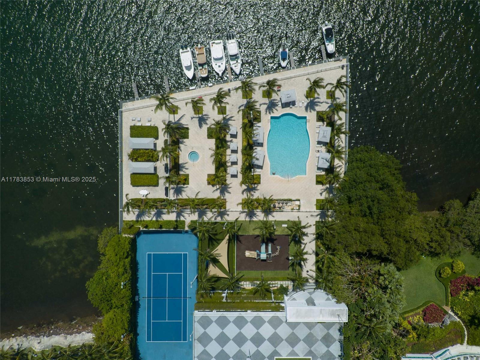 2101 Brickell Ave #2610, Miami FL 33129