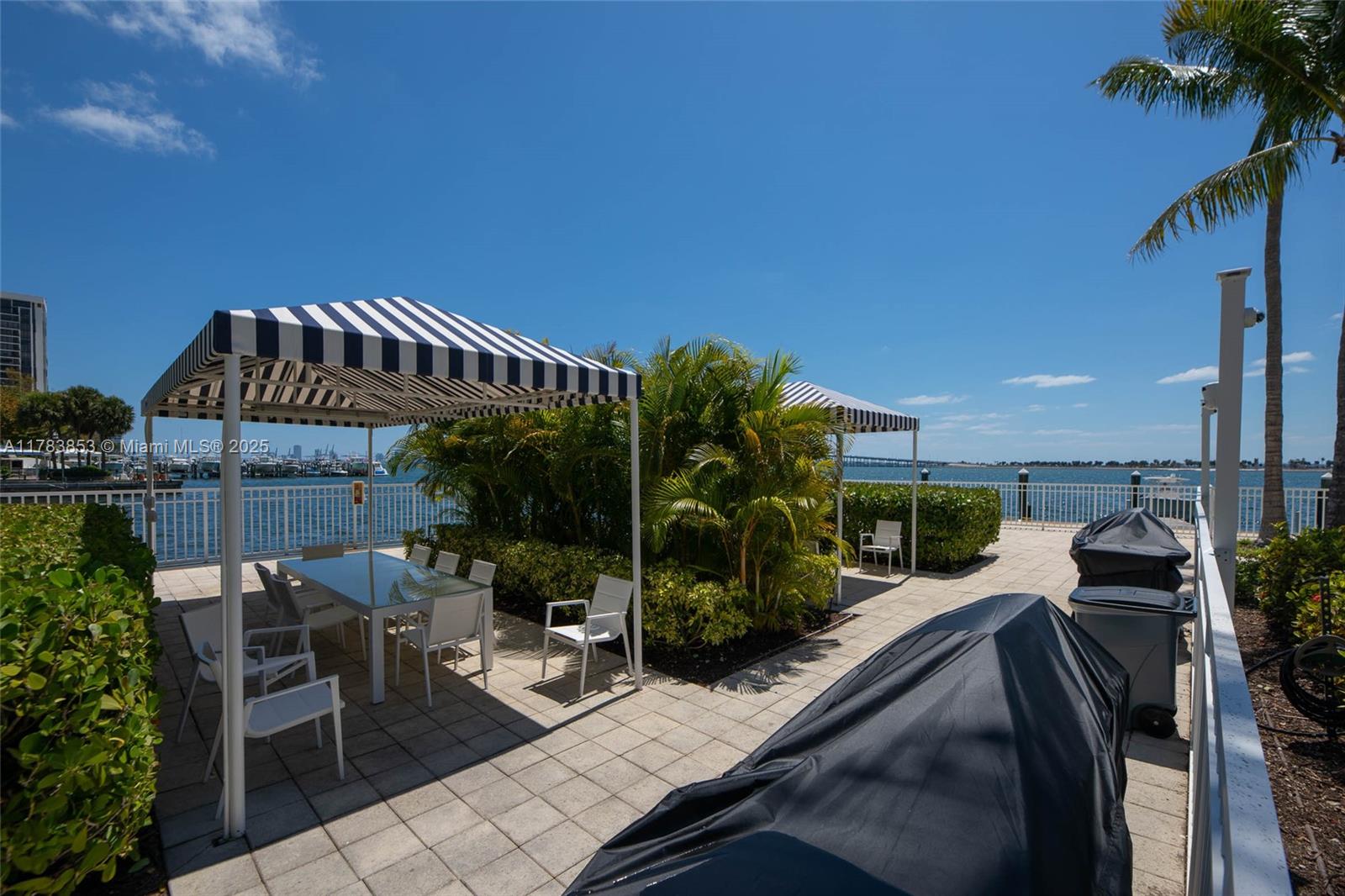 2101 Brickell Ave #2610, Miami FL 33129