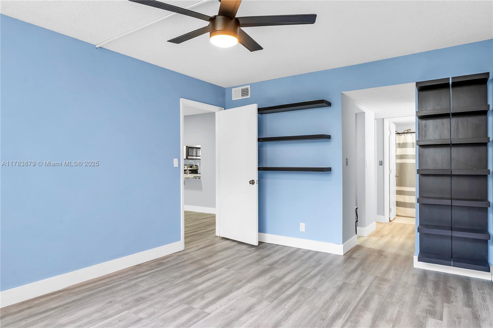 9460 Tangerine Pl #202, Davie, Florida image 6