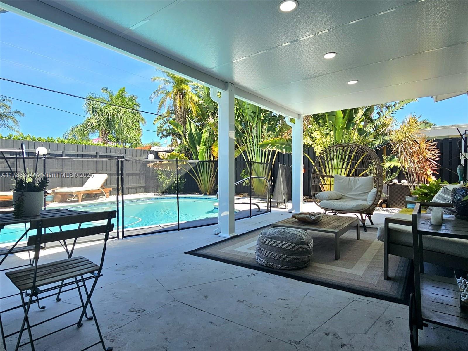 3602 NE 18th Ave, Oakland Park, Florida image 2