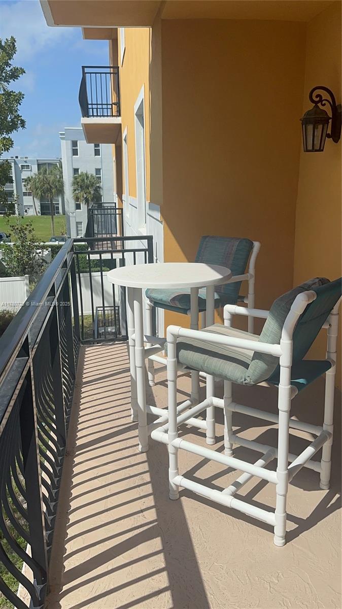 555 E Dania Beach Blvd #4, Dania Beach, Florida image 8