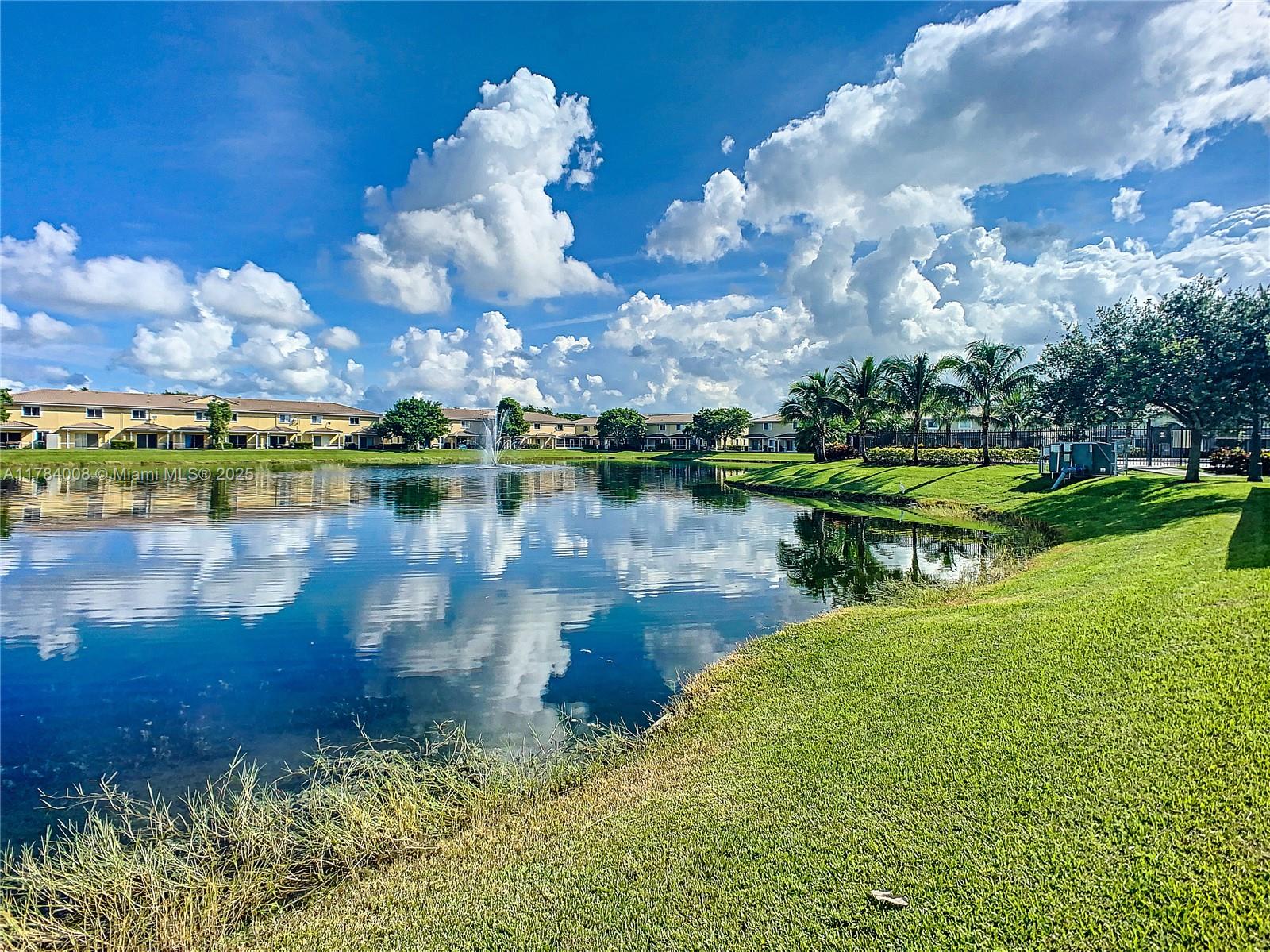 9145 Whistable Walk, Tamarac, Florida image 32
