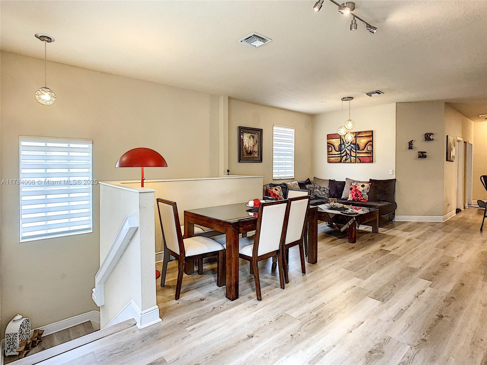 9145 Whistable Walk, Tamarac, Florida image 6