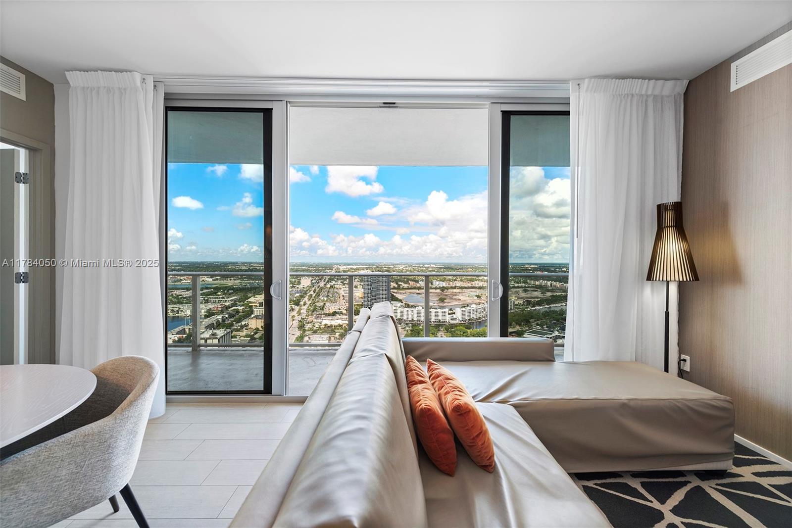 4010 S Ocean Dr #T3904, Hollywood, Florida image 2