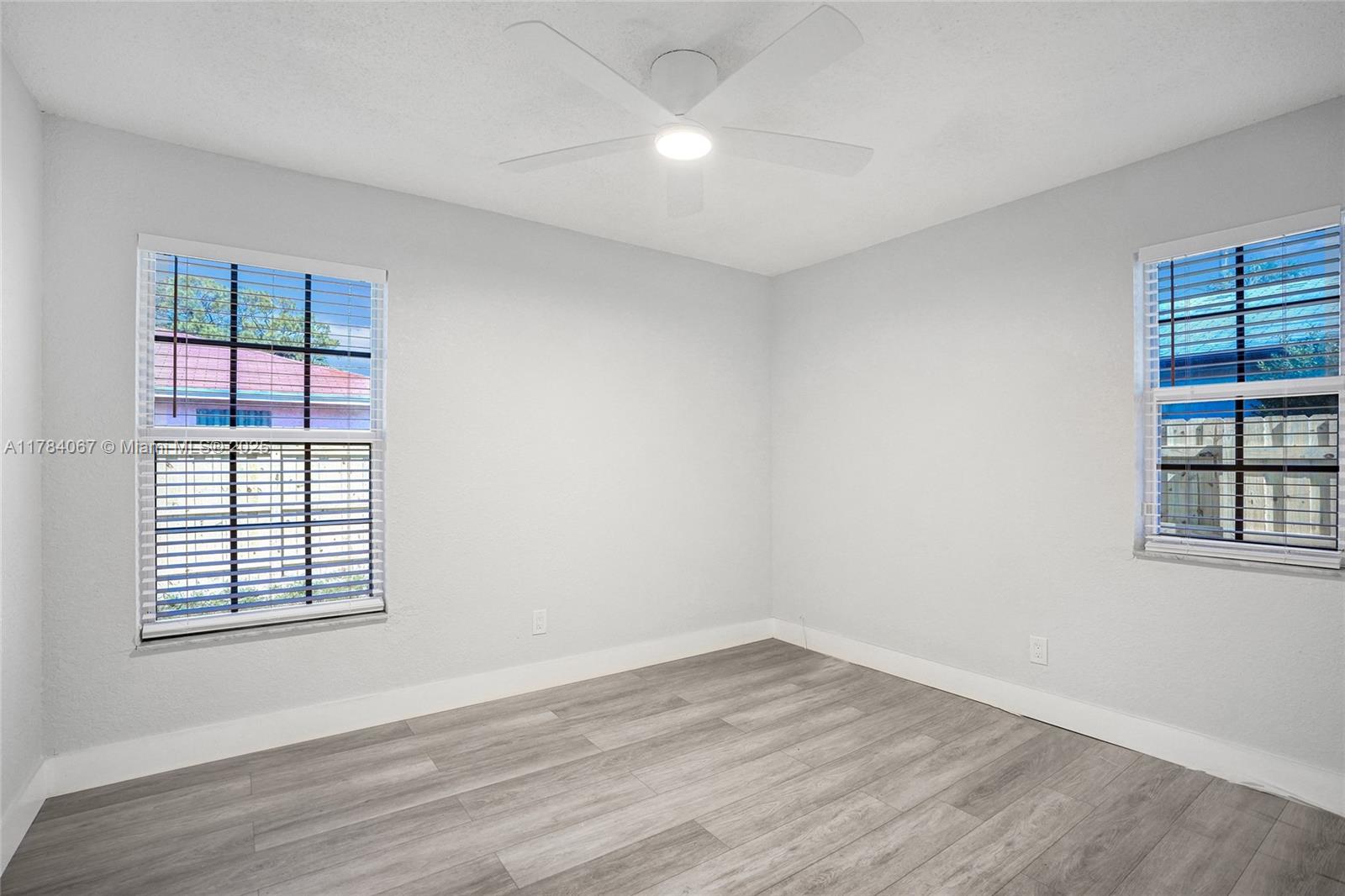 735 NW 19th Ave, Fort Lauderdale, Florida image 14