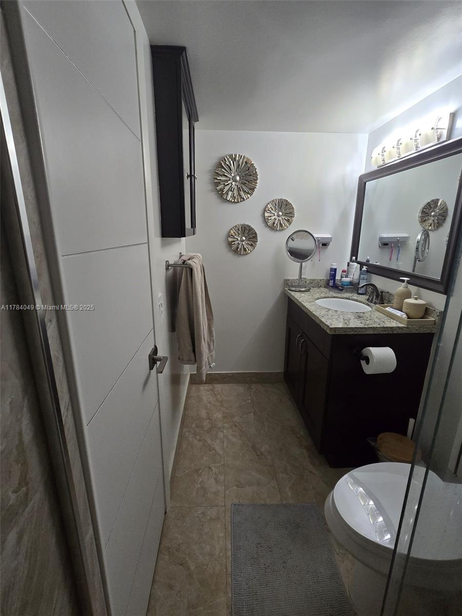 431 SE 3rd St #205, Dania Beach, Florida image 11