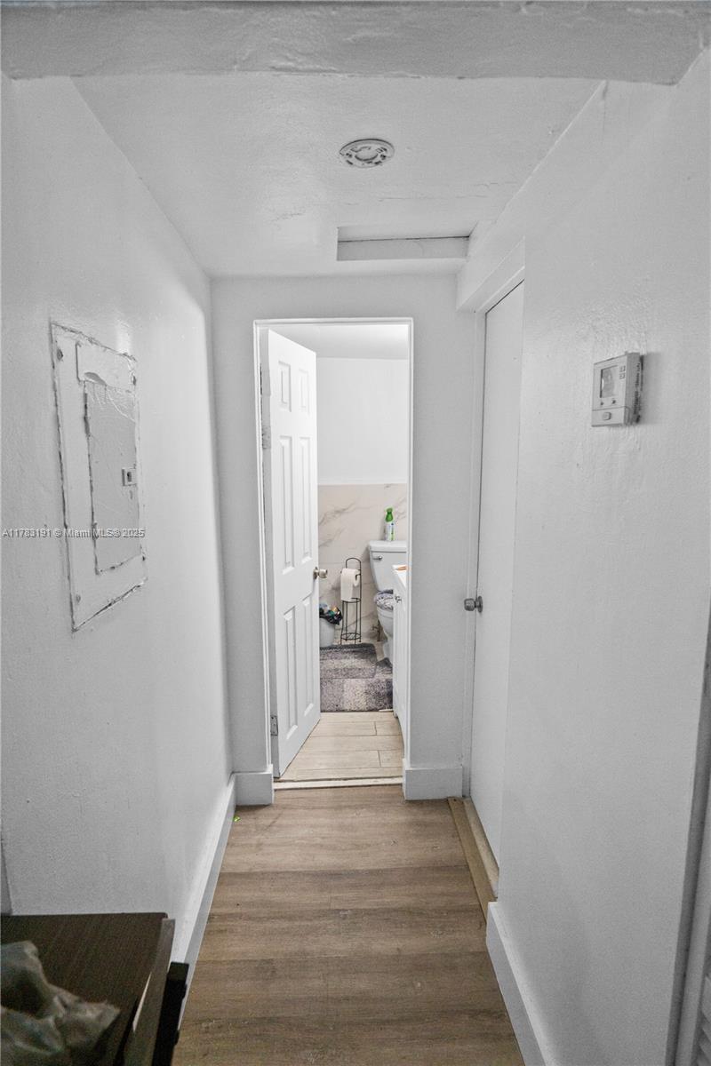 621 Glenn Pkwy, Hollywood, Florida image 6