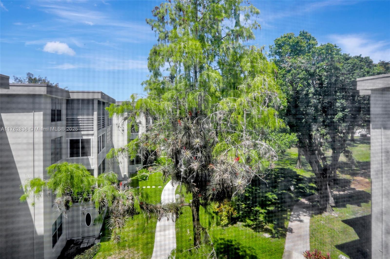 2900 NW 48th Ter #409, Lauderdale Lakes, Florida image 20