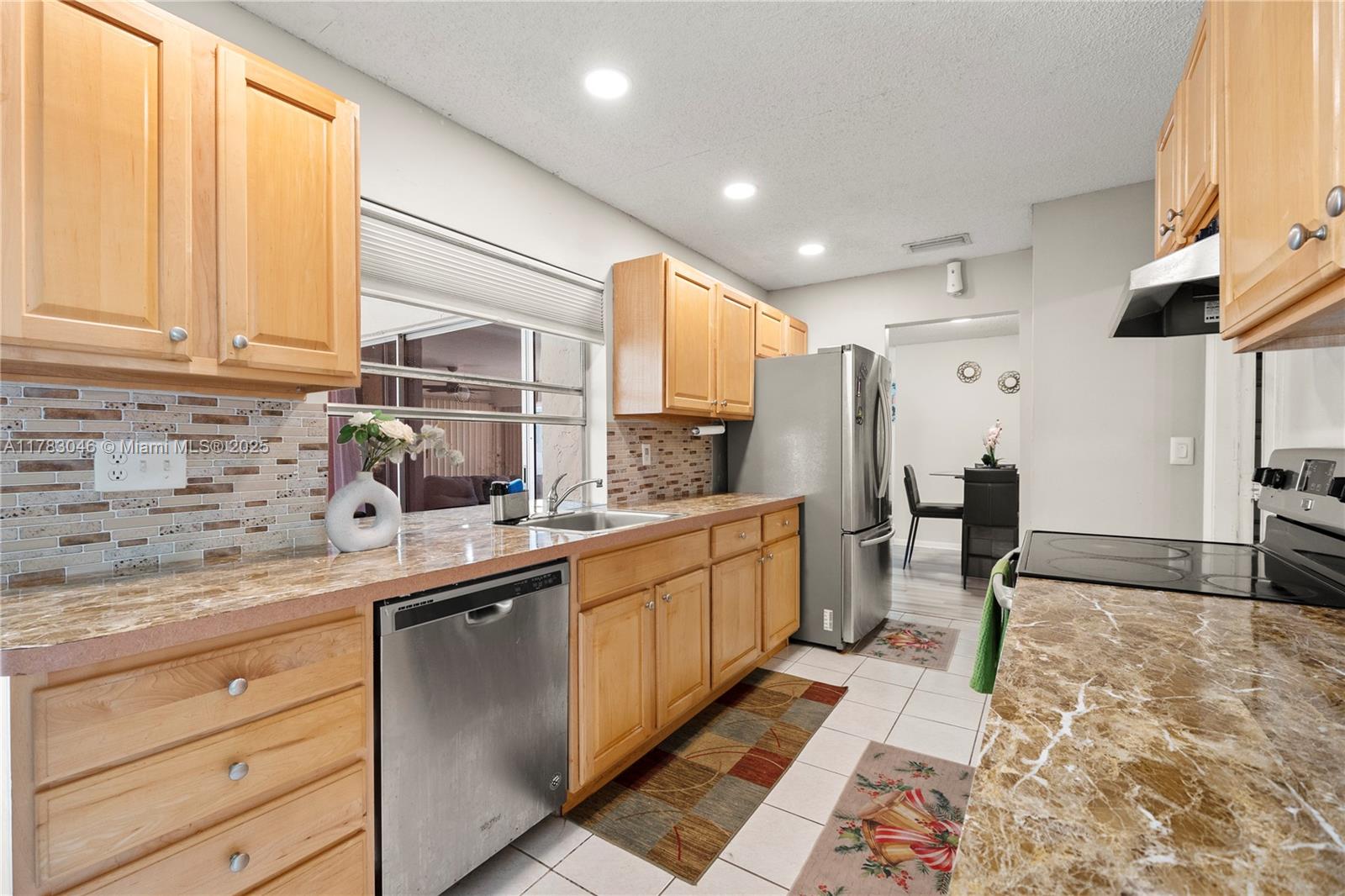 4900 NW 13th Ter, Deerfield Beach, Florida image 4