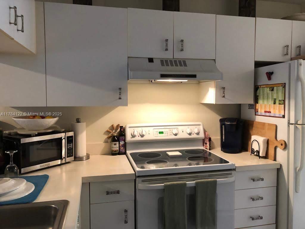 Property photo # 9