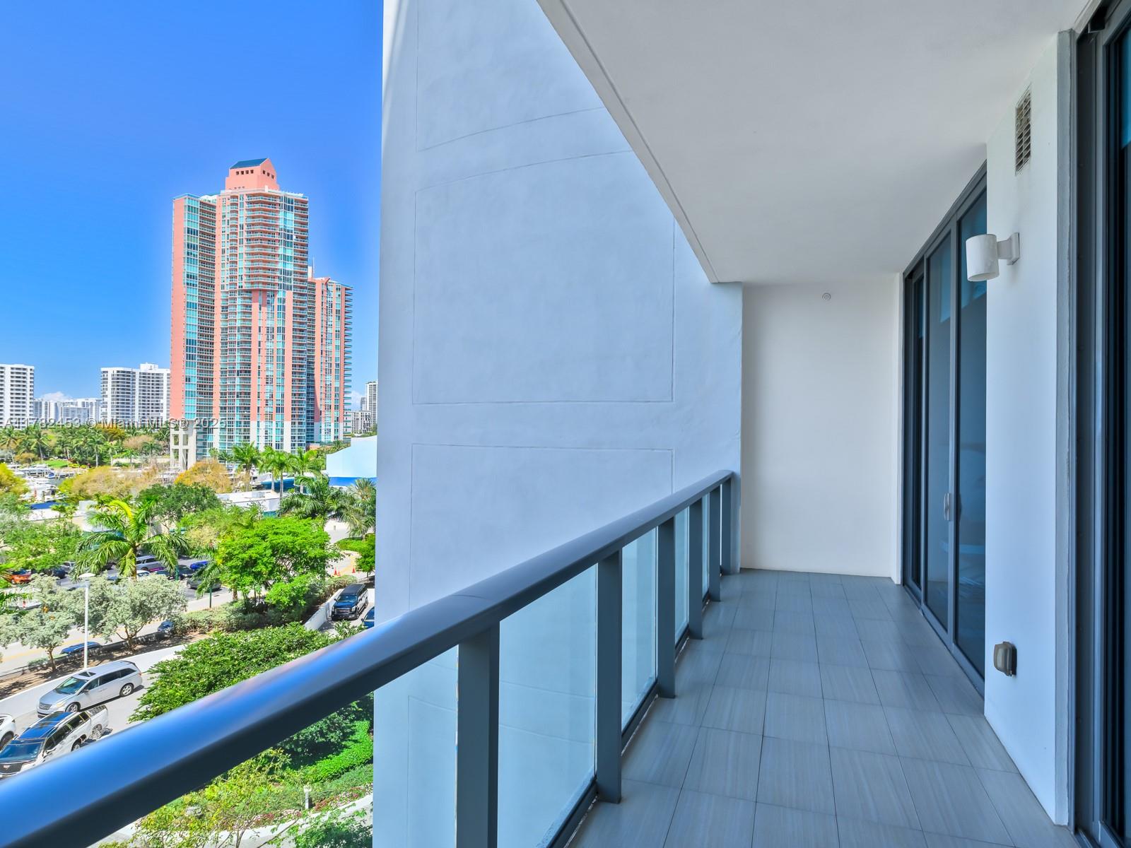 3300 NE 188th St #511, Aventura, Florida image 20