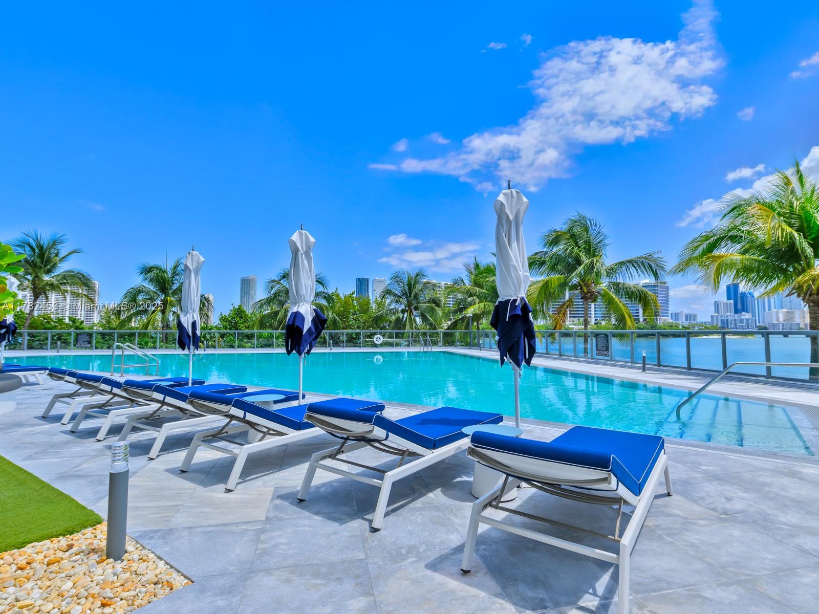 3300 NE 188th St #511, Aventura, Florida image 33