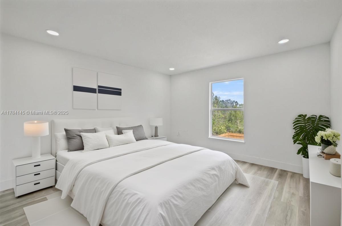 9150 Genesee St, Port Charlotte, Florida image 32