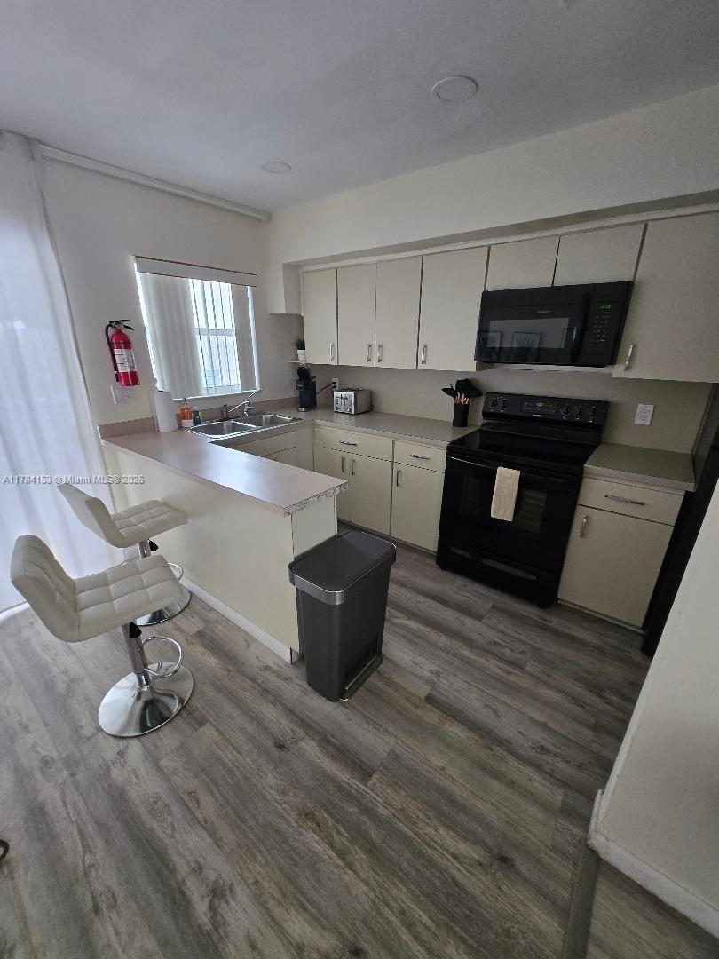 Property photo # 6