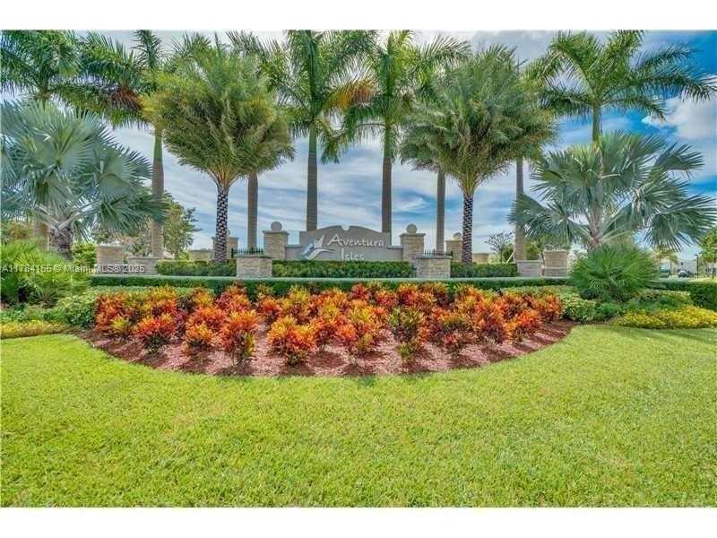 311 NE 194th Ln  For Sale A11784165, FL