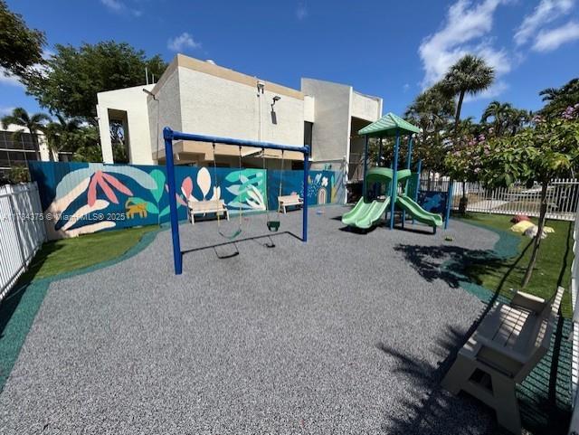 20200 W Country Club Dr #PH16, Aventura, Florida image 20
